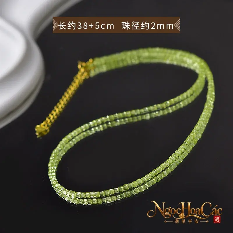 Dây chuyền peridot hạt vuông 2mm Đông Hải - hình sản phẩm