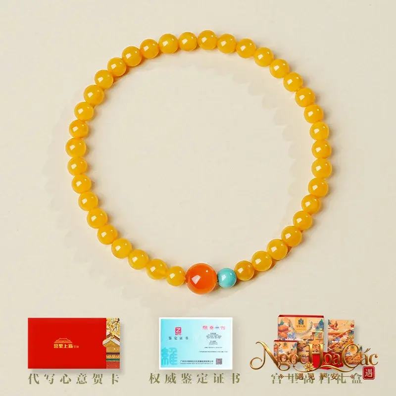 Vòng tay mật lạp vàng mỡ gà Mật Vận Hồng Phúc Cung Lý - hình sản phẩm